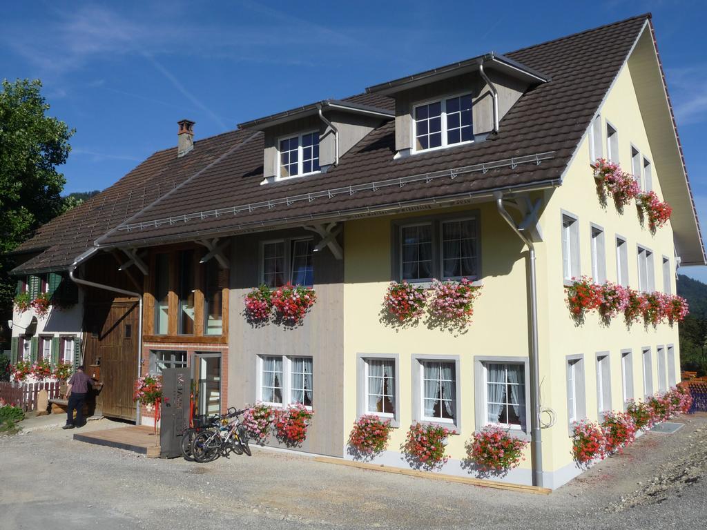 Gastehaus Zum Tulpenbaum Bed & Breakfast Turbenthal Екстериор снимка